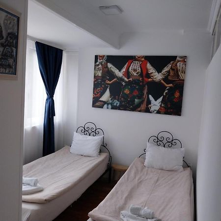 Budget Apartment Balkanika Belgrado Esterno foto