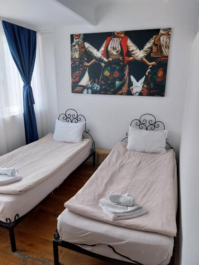 Budget Apartment Balkanika Belgrado Esterno foto