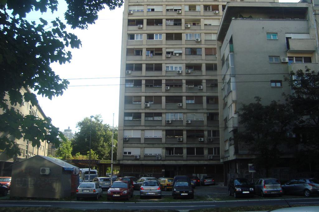 Budget Apartment Balkanika Belgrado Esterno foto