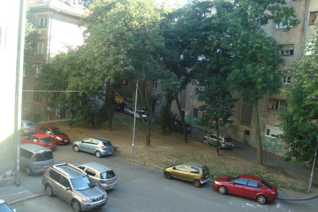 Budget Apartment Balkanika Belgrado Esterno foto